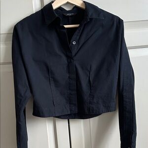 Banana Republic Women's Black 100% cotton poplin Button-Down Shirt